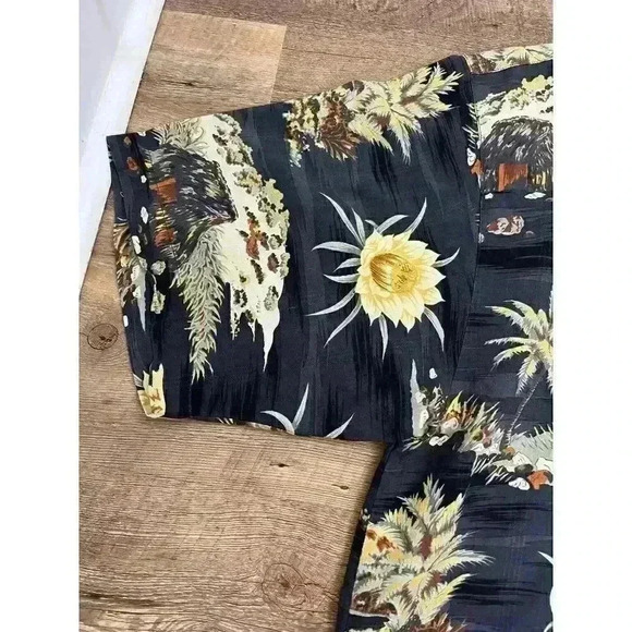 Tommy Bahama 100% Silk Camp Button Up Shirt Men's L Floral Hawaiian Black - Picture 5 of 11